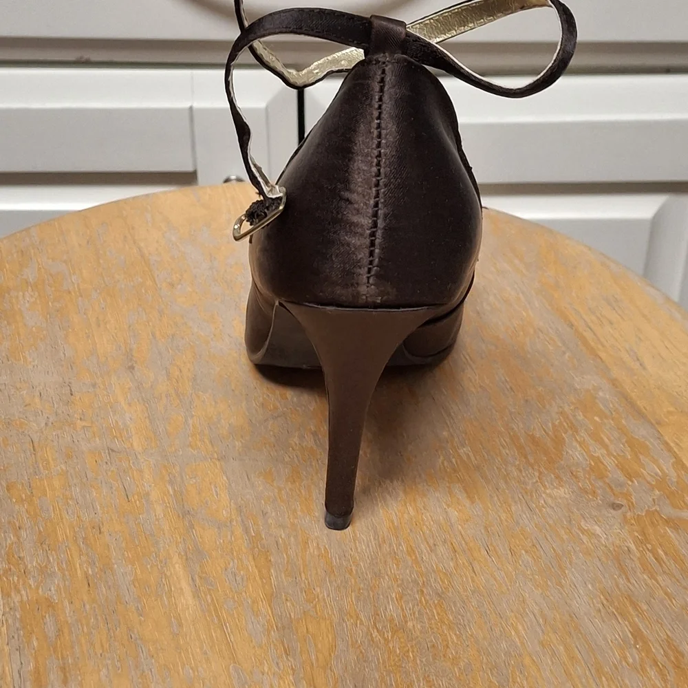 New Wild Diva Satin Closed Toe Evening Shoe Brown - Picture 6 of 7